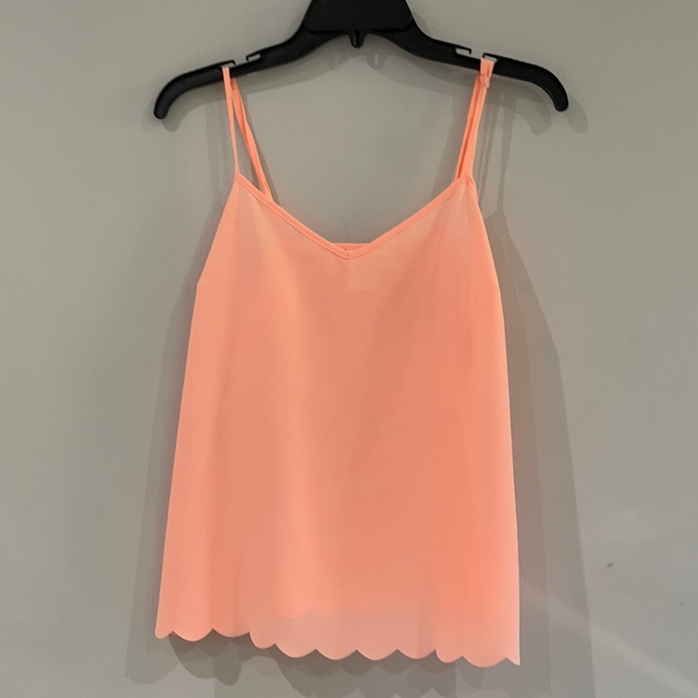 Super cute coral top